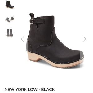 SOLD Black Sandgrens Low Clog Boots, size 42